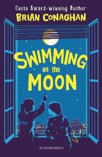bokomslag Swimming on the Moon