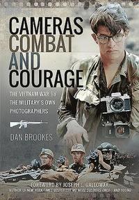 bokomslag Cameras, Combat and Courage