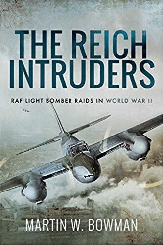 Martin W, Bowman - Reich Intruders, Häftad