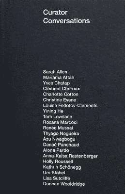 Tim Clark - Curator Conversations, Häftad