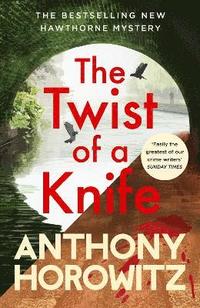 bokomslag The Twist of a Knife : A gripping locked-room mystery from the bestselling crime writer