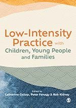 bokomslag Low-Intensity Practice with Children, Young People and Families