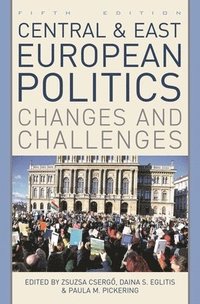 bokomslag Central and East European Politics