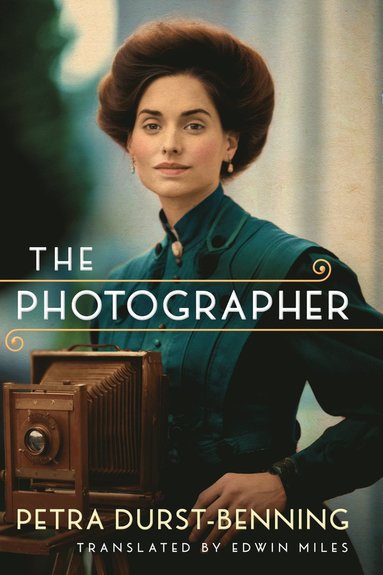 bokomslag Photographer