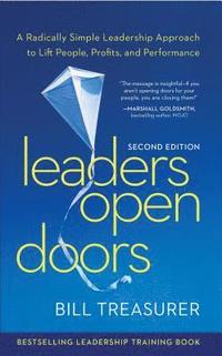 bokomslag Leaders Open Doors (paperback)