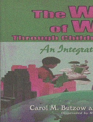 bokomslag World of Work Through Children's Literature