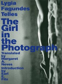 bokomslag The Girl in the  Photograph