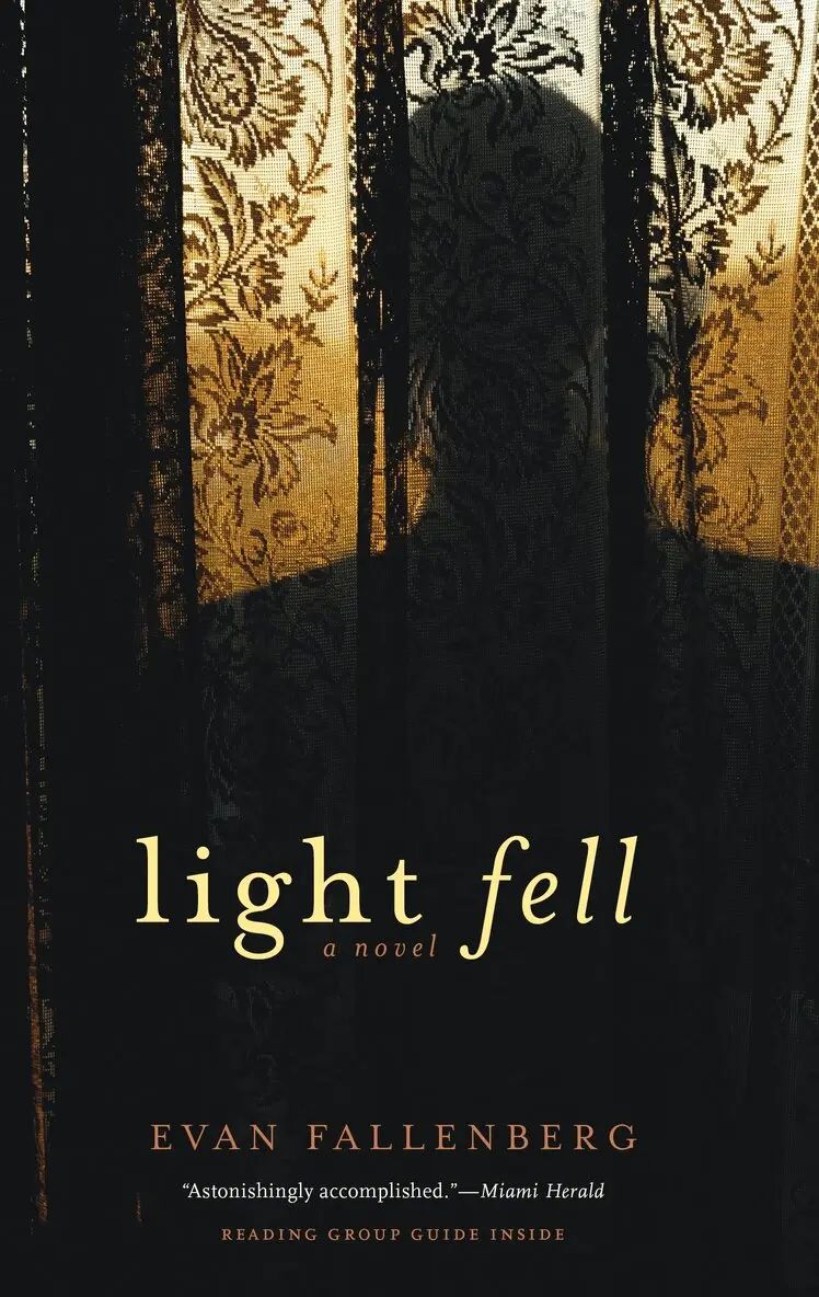 Evan Fallenberg - Light Fell, Häftad. Tillgänglighet: Lägg i varukorg