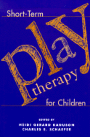 bokomslag Short-Term Play Therapy for Children