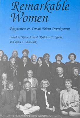 Arnold - Remarkable Women-Perspectives on Female Talent Development, Häftad