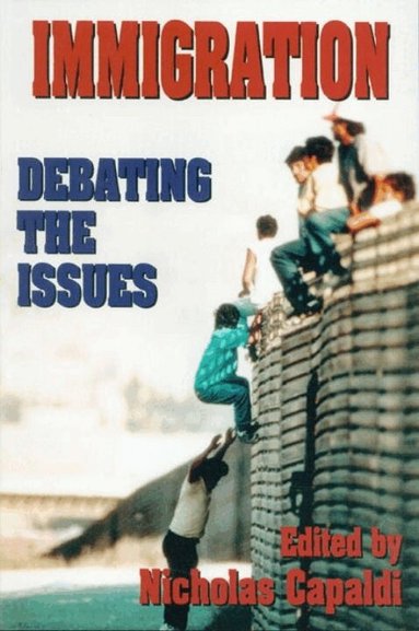 Nicholas Capaldi - Immigration, Häftad