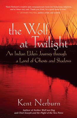 bokomslag The Wolf at Twilight