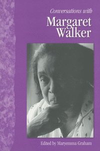 bokomslag Conversations with Margaret Walker