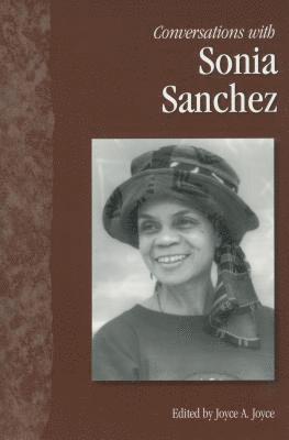 bokomslag Conversations with Sonia Sanchez