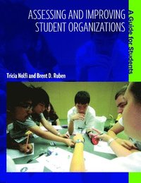 bokomslag Assessing and Improving Student Organizations