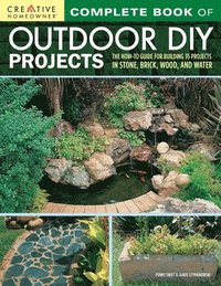 bokomslag Complete Book of Outdoor DIY Projects