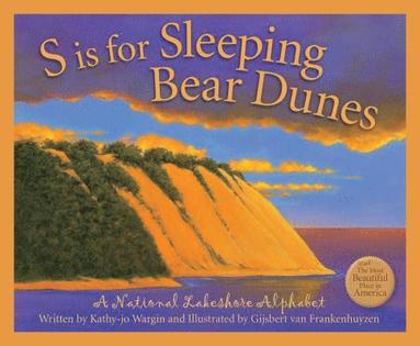bokomslag S Is for Sleeping Bear Dunes
