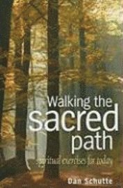 bokomslag Walking the Sacred Path