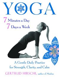 bokomslag Yoga - 7 Minutes a Day, 7 Days a Week