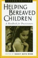 bokomslag Helping Bereaved Children