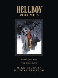 bokomslag Hellboy Library Edition Volume 5: Darkness Calls and The Wild Hunt