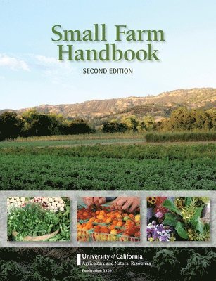 Laura Tourte - Small Farm Handbook, Häftad