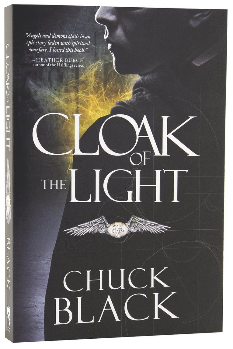 Chuck Black - Cloak of the Light, Häftad