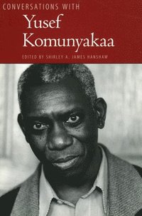 bokomslag Conversations with Yusef Komunyakaa