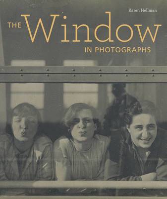 bokomslag Window in Photographs