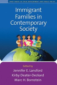 bokomslag Immigrant Families in Contemporary Society