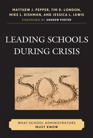 bokomslag Leading Schools During Crisis