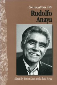 bokomslag Conversations with Rudolfo Anaya