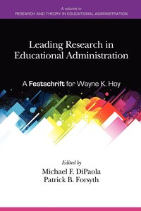 bokomslag Leading Research In Educational Administration