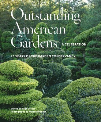 bokomslag Outstanding American Gardens: A Celebration