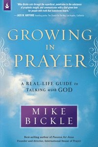 bokomslag Growing in Prayer