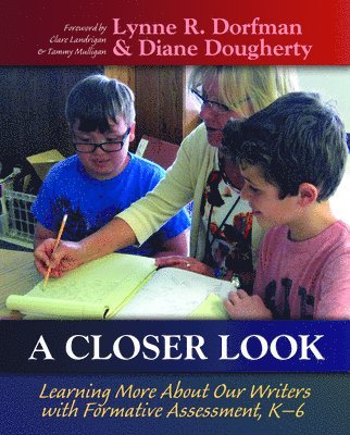 Lynne Dorfman, Diane Dougherty - A Closer Look, Häftad