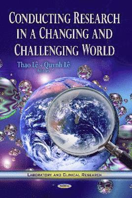 bokomslag Conducting Research in a Changing & Challenging World