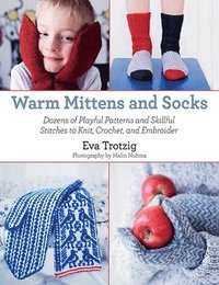 bokomslag Warm Mittens and Socks