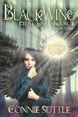 Connie Suttle - BlackWing, Häftad