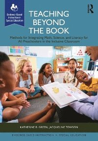 bokomslag Teaching Beyond the Book