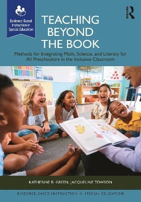 bokomslag Teaching Beyond the Book