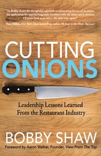 bokomslag Cutting Onions
