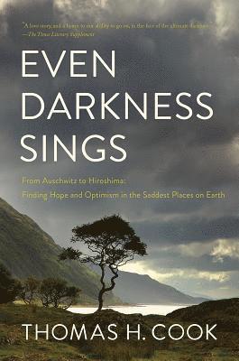 bokomslag Even Darkness Sings