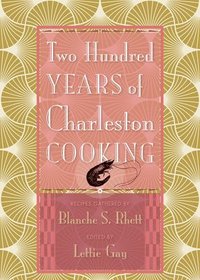 bokomslag Two Hundred Years of Charleston Cooking