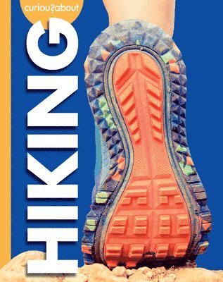 Elizabeth Kassuelke - Hiking, Inbunden