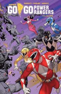 bokomslag Saban's Go Go Power Rangers Vol. 5: Volume 5