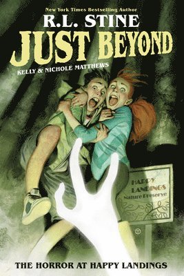 R.L. Stine - Just Beyond: The Horror at Happy Landings, Häftad