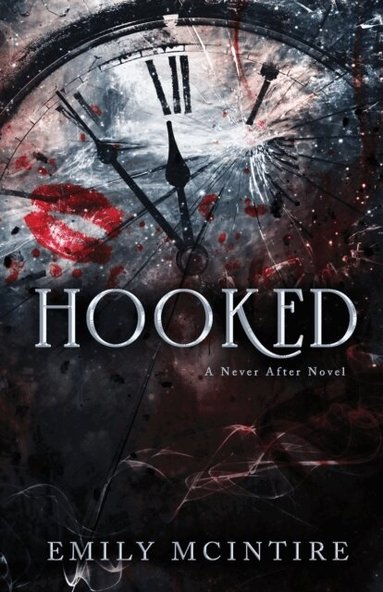 Emily McIntire - Hooked, Häftad