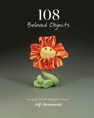 bokomslag 108 Beloved Objects [PAPERBACK]