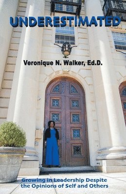 Veronique N Walker, Veronique N. Walker, Davina McDonald - Underestimated, Häftad